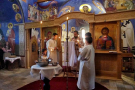 10 Св. Литургија у Петропавловом манастиру