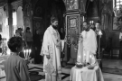 2 Епископ Максим служио Св. Литургију у Манастиру Тврдош